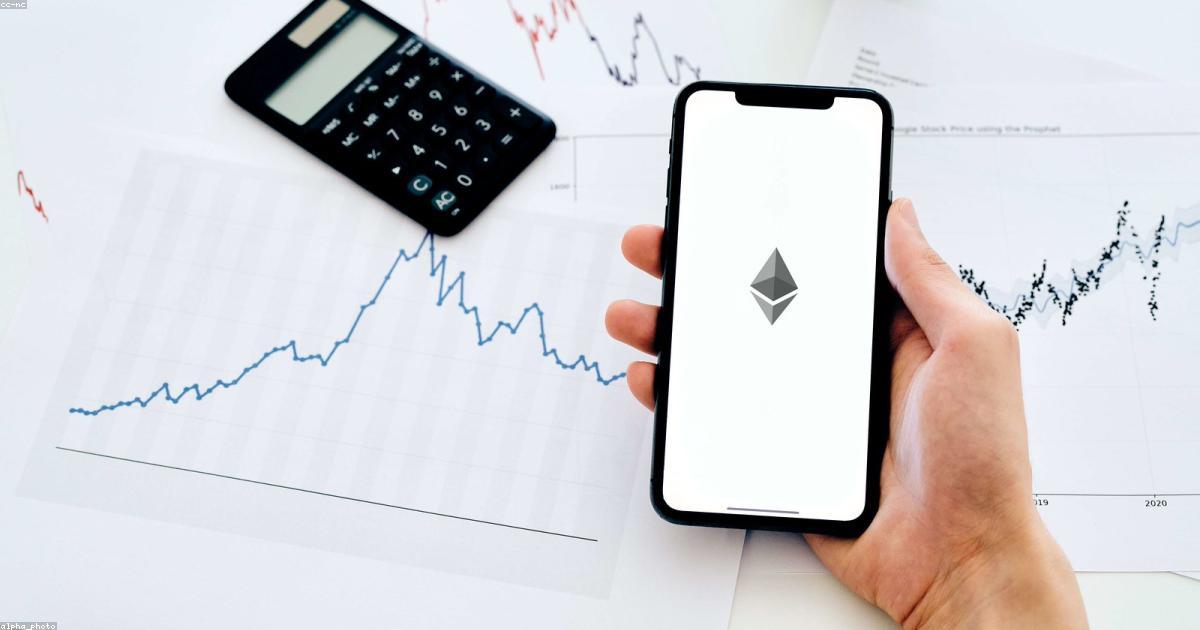 Ethereum and smart contracts blockchain